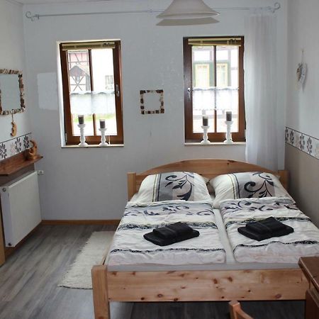 Ferienwohnung Schwarz Benshausen Ngoại thất bức ảnh